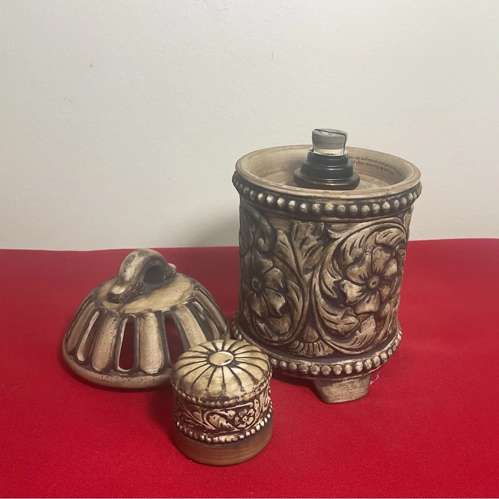 Greenleaf Ceramic Fragrance Diffuser Potpourri Holder Bohemian Floral Decor 7.5”